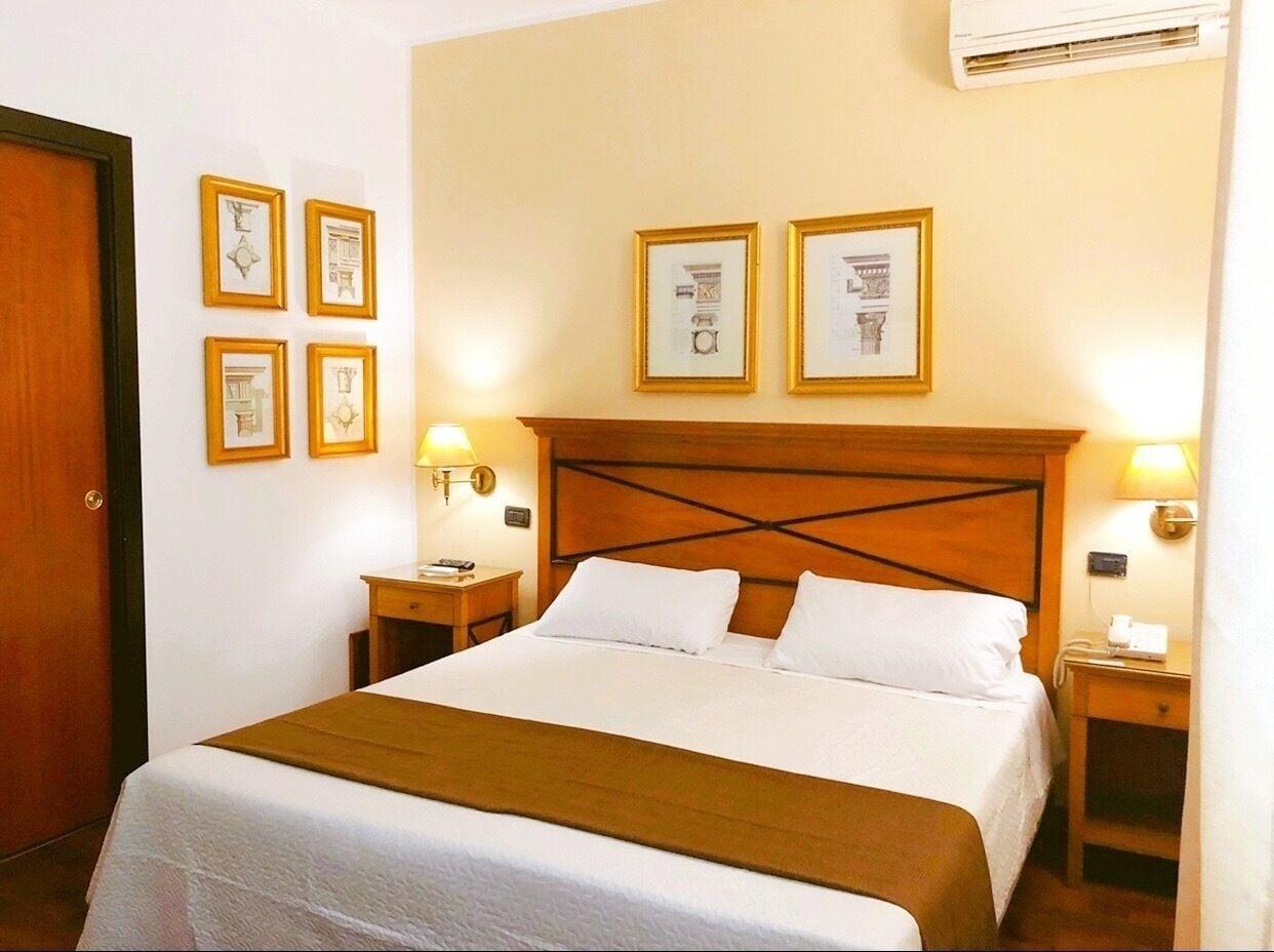 Hotel Florio Opera Palermo Central מראה חיצוני תמונה