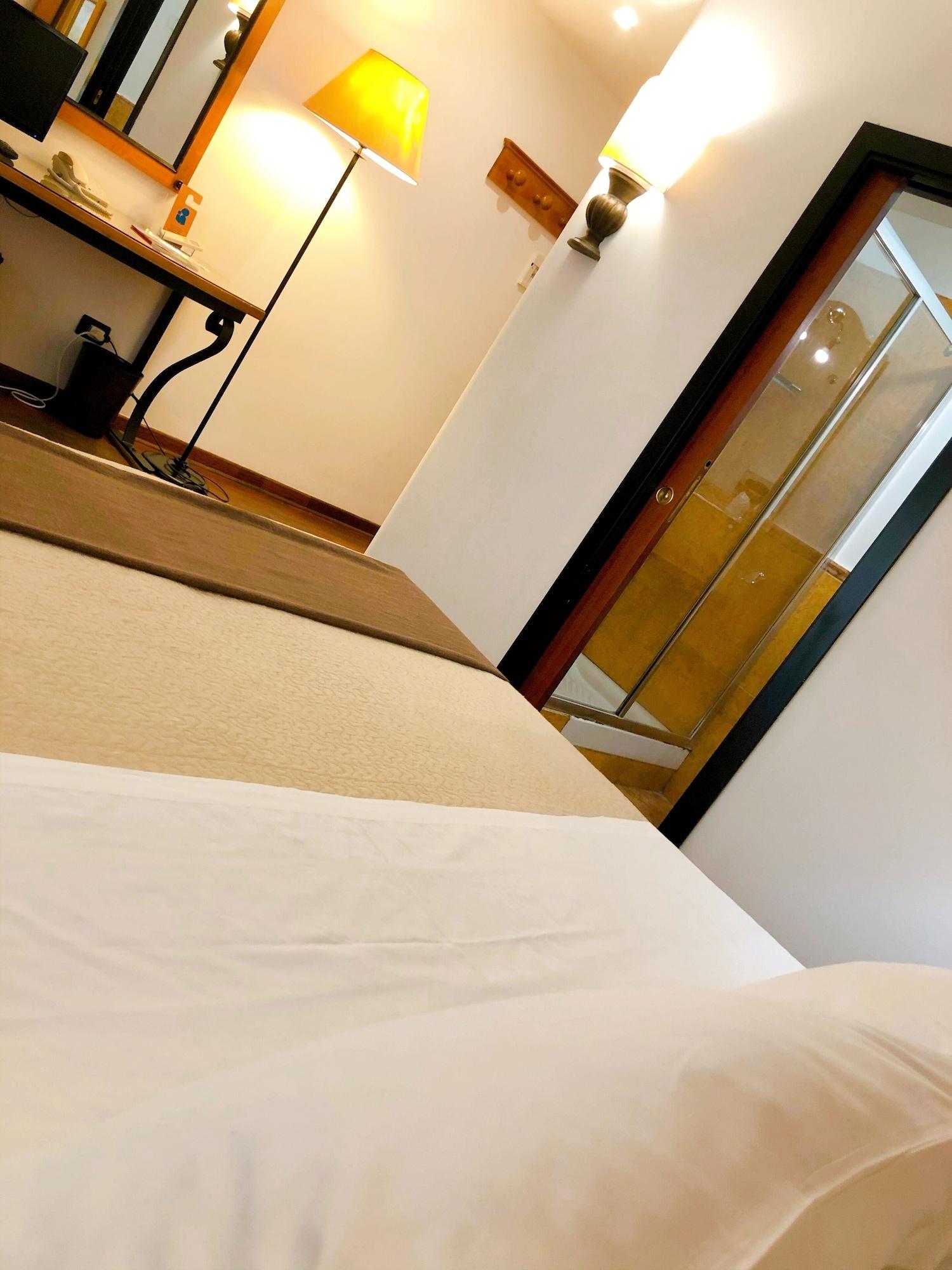 Hotel Florio Opera Palermo Central מראה חיצוני תמונה