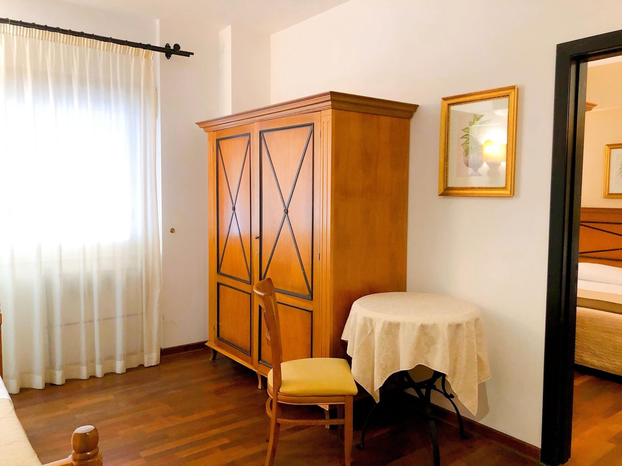 Hotel Florio Opera Palermo Central מראה חיצוני תמונה